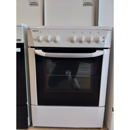 Cuisinière Mixte BEKO CS62113P