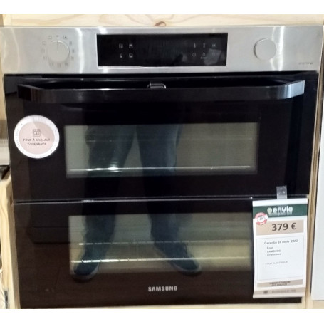 Four SAMSUNG NV7B45305AS